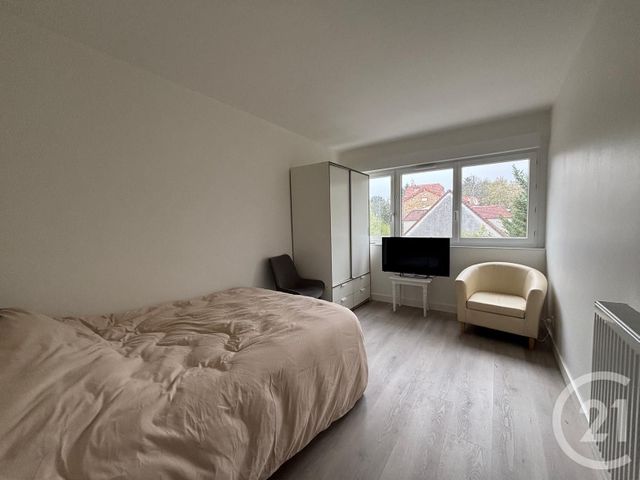 Appartement F3 &agrave; louer - 3 pi&egrave;ces - 70,15 m2 - Brunoy - 91 - ILE-DE-FRANCE