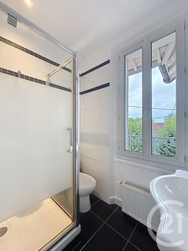 Maison &agrave; louer - 4 pi&egrave;ces - 70,73 m2 - Brunoy - 91 - ILE-DE-FRANCE