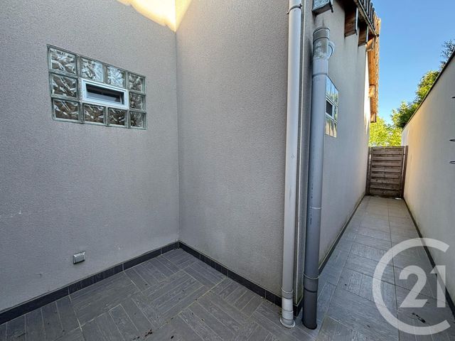 Appartement &agrave; louer - 2 pi&egrave;ces - 42,13 m2 - Brunoy - 91 - ILE-DE-FRANCE