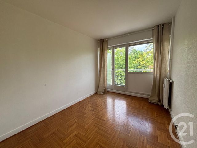 Appartement F3 &agrave; louer - 3 pi&egrave;ces - 67 m2 - Brunoy - 91 - ILE-DE-FRANCE