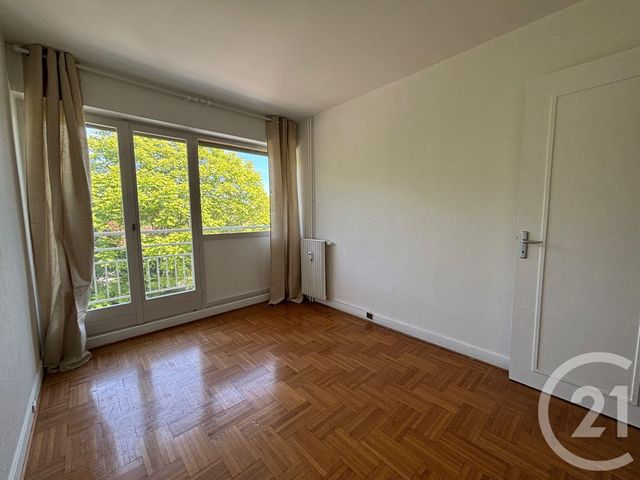 Appartement F3 &agrave; louer - 3 pi&egrave;ces - 67 m2 - Brunoy - 91 - ILE-DE-FRANCE