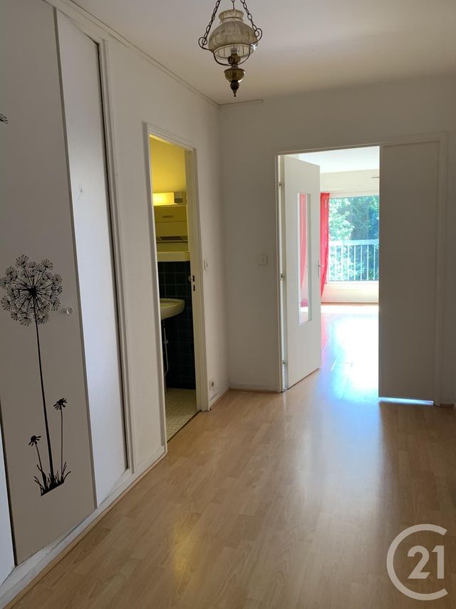 Appartement F1 &agrave; louer - 1 pi&egrave;ce - 43,17 m2 - Brunoy - 91 - ILE-DE-FRANCE
