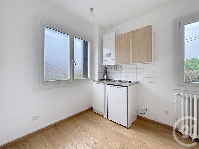Appartement Studio &agrave; louer - 1 pi&egrave;ce - 21,59 m2 - Brunoy - 91 - ILE-DE-FRANCE