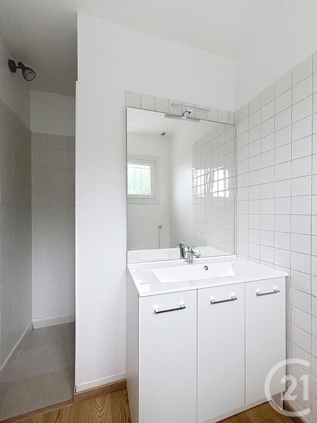 Appartement Studio &agrave; louer - 1 pi&egrave;ce - 21,59 m2 - Brunoy - 91 - ILE-DE-FRANCE