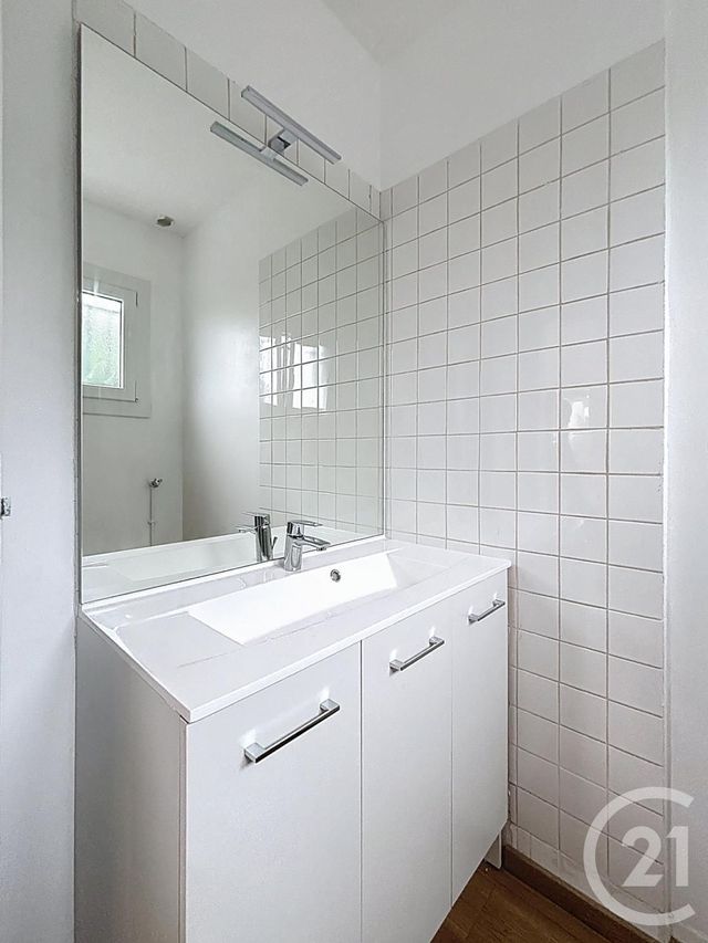 Appartement Studio &agrave; louer - 1 pi&egrave;ce - 21,59 m2 - Brunoy - 91 - ILE-DE-FRANCE