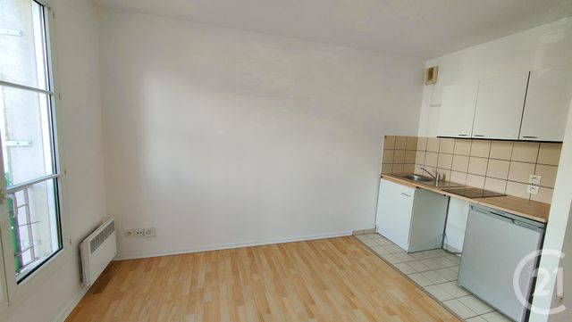 Appartement Studio &agrave; louer - 1 pi&egrave;ce - 28,20 m2 - Yerres - 91 - ILE-DE-FRANCE
