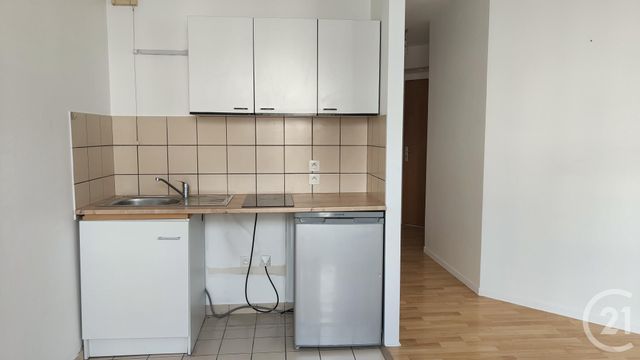 Appartement Studio &agrave; louer - 1 pi&egrave;ce - 28,20 m2 - Yerres - 91 - ILE-DE-FRANCE