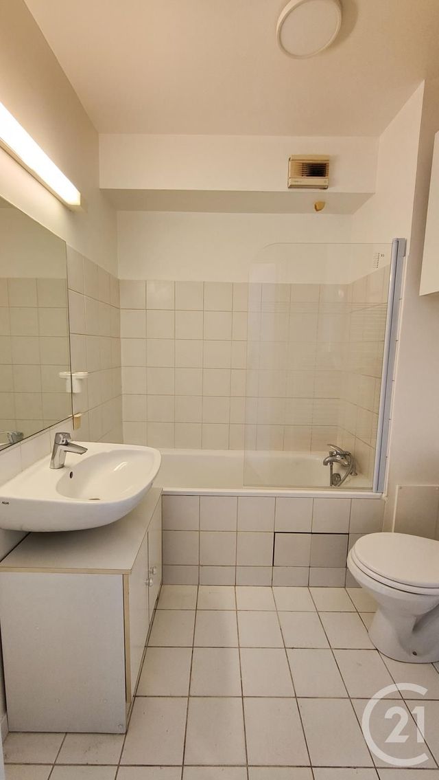 Appartement Studio &agrave; louer - 1 pi&egrave;ce - 28,20 m2 - Yerres - 91 - ILE-DE-FRANCE