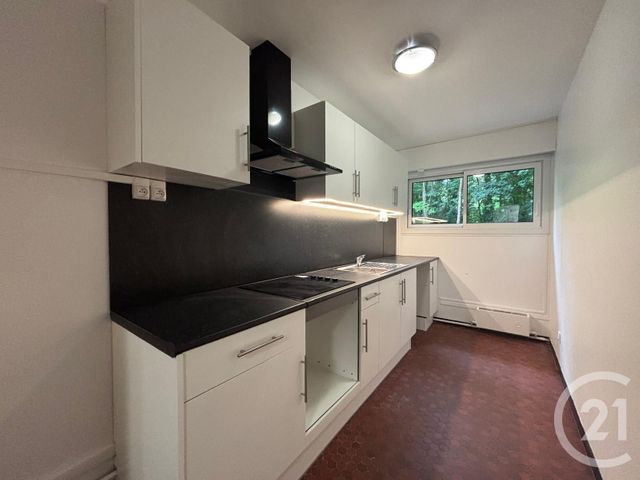 Appartement &agrave; louer - 5 pi&egrave;ces - 79,78 m2 - Brunoy - 91 - ILE-DE-FRANCE