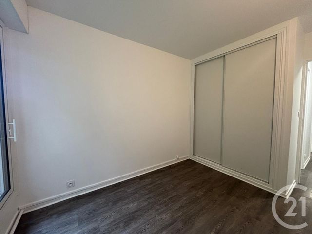 Appartement &agrave; louer - 5 pi&egrave;ces - 79,78 m2 - Brunoy - 91 - ILE-DE-FRANCE