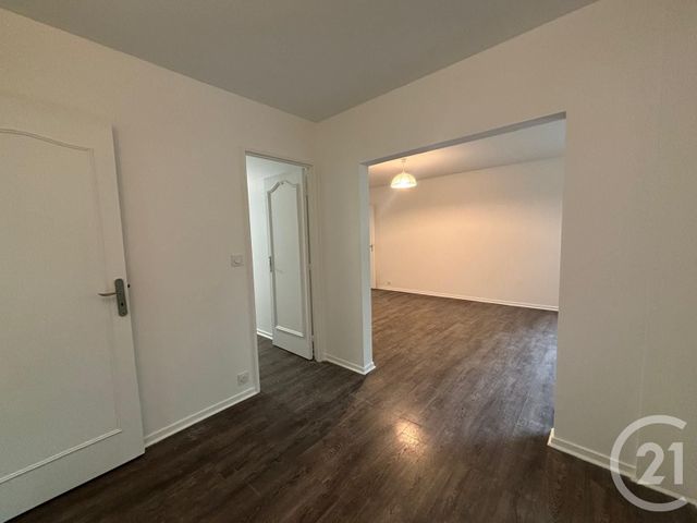 Appartement &agrave; louer - 5 pi&egrave;ces - 79,78 m2 - Brunoy - 91 - ILE-DE-FRANCE