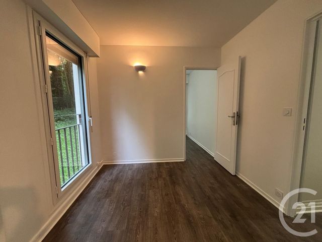 Appartement &agrave; louer - 5 pi&egrave;ces - 79,78 m2 - Brunoy - 91 - ILE-DE-FRANCE