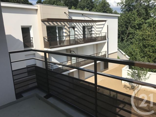 Appartement F3 &agrave; louer - 3 pi&egrave;ces - 60,87 m2 - Quincy Sous Senart - 91 - ILE-DE-FRANCE