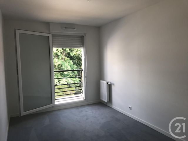 Appartement F3 &agrave; louer - 3 pi&egrave;ces - 60,87 m2 - Quincy Sous Senart - 91 - ILE-DE-FRANCE