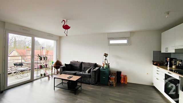 Appartement F3 &agrave; louer - 3 pi&egrave;ces - 60,87 m2 - Quincy Sous Senart - 91 - ILE-DE-FRANCE