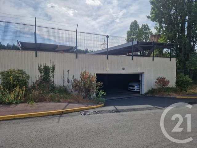 parking - EPINAY SOUS SENART - 91