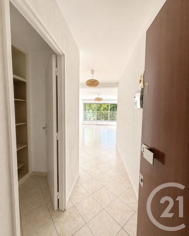 Appartement F2 &agrave; louer - 2 pi&egrave;ces - 52,86 m2 - Brunoy - 91 - ILE-DE-FRANCE