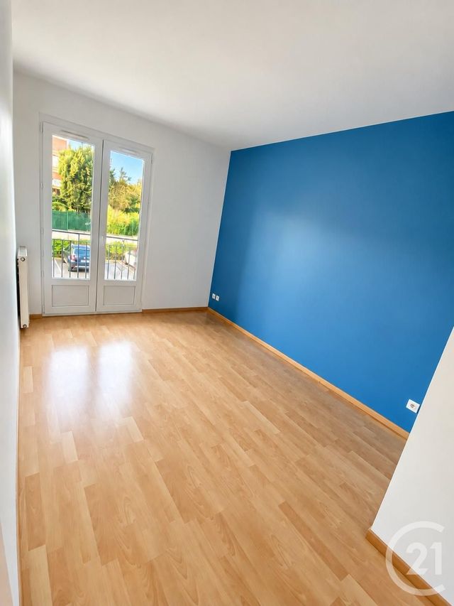Appartement F2 &agrave; louer - 2 pi&egrave;ces - 45 m2 - Brunoy - 91 - ILE-DE-FRANCE