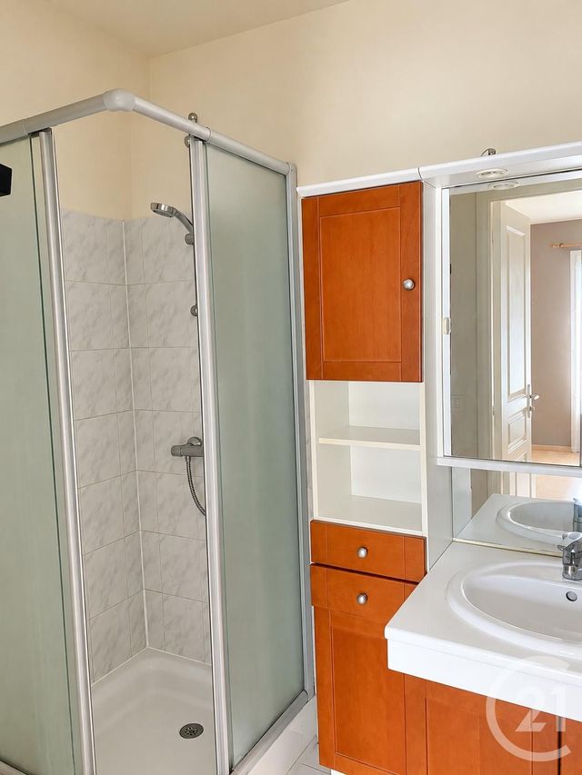Appartement F2 &agrave; louer - 2 pi&egrave;ces - 45 m2 - Brunoy - 91 - ILE-DE-FRANCE
