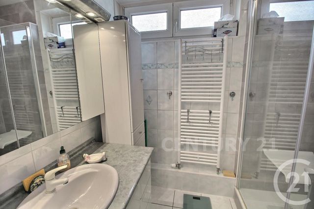 Maison à vendre - 6 pièces - 123,24 m2 - Hombourg Haut - 57 - LORRAINE