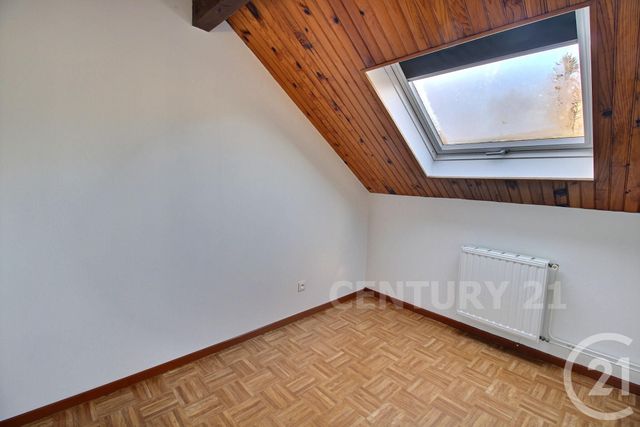 Maison &agrave; louer - 4 pi&egrave;ces - 79,82 m2 - Longeville Les St Avold - 57 - LORRAINE