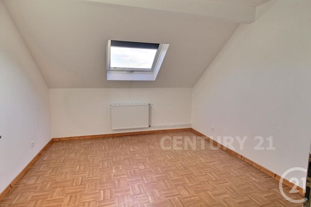 Maison &agrave; louer - 4 pi&egrave;ces - 79,82 m2 - Longeville Les St Avold - 57 - LORRAINE