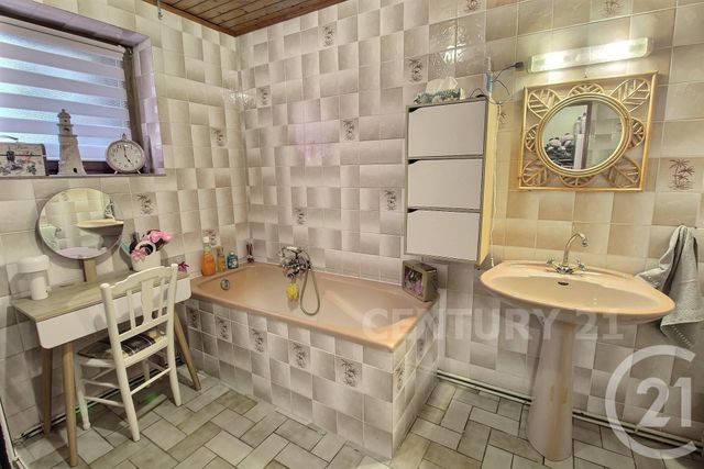 Immeuble &agrave; vendre - 211,21 m2 - Longeville Les St Avold - 57 - LORRAINE