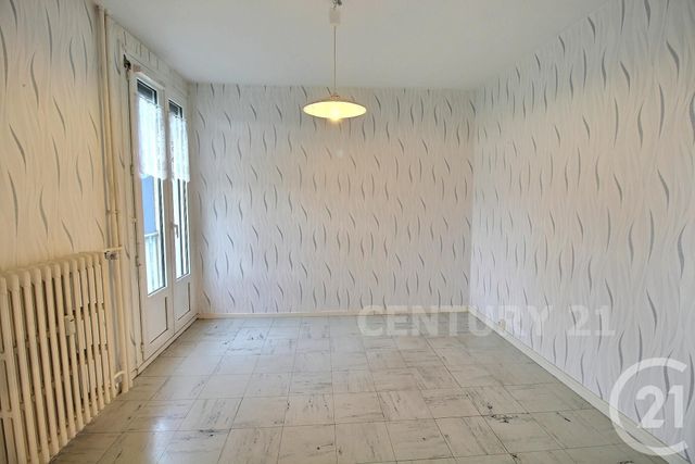 Appartement à vendre - 4 pièces - 79,81 m2 - St Avold - 57 - LORRAINE