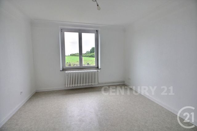 Maison &agrave; louer - 7 pi&egrave;ces - 139,75 m2 - Teting Sur Nied - 57 - LORRAINE