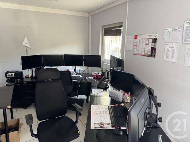 Local commercial à louer - 250.0 m2 - 57 - Moselle