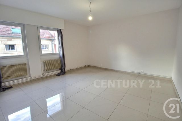 Appartement F5 à vendre - 5 pièces - 107 m2 - St Avold - 57 - LORRAINE