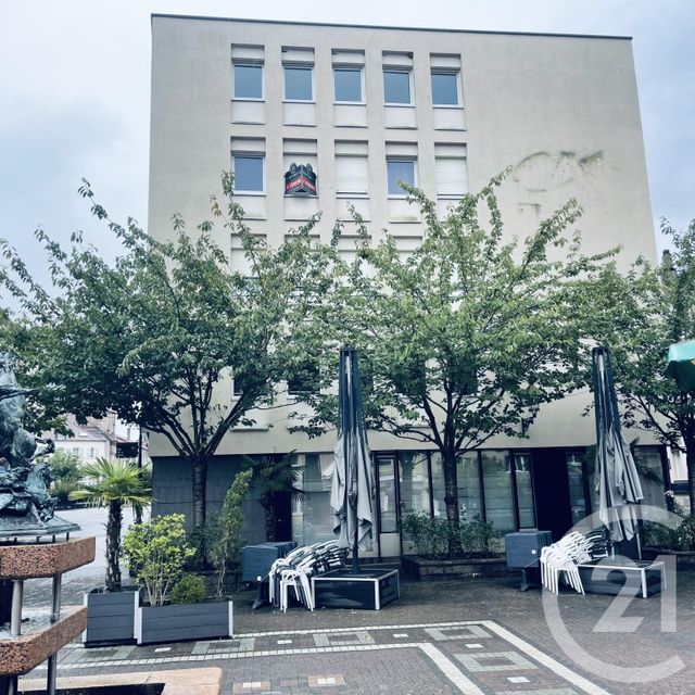 Appartement F5 à vendre - 5 pièces - 107 m2 - St Avold - 57 - LORRAINE