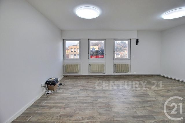 Appartement F5 à vendre - 5 pièces - 107 m2 - St Avold - 57 - LORRAINE