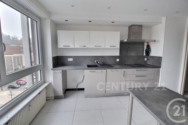 Appartement F5 &agrave; vendre - 5 pi&egrave;ces - 104,05 m2 - St Avold - 57 - LORRAINE