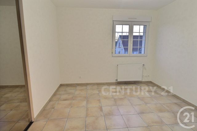 Maison &agrave; louer - 5 pi&egrave;ces - 113,55 m2 - St Avold - 57 - LORRAINE