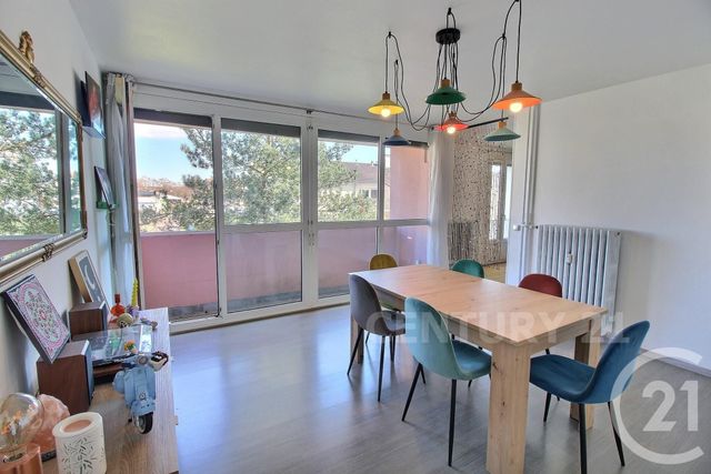Appartement F4 &agrave; vendre - 4 pi&egrave;ces - 80,78 m2 - St Avold - 57 - LORRAINE