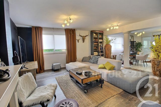 Appartement F5 &agrave; vendre - 6 pi&egrave;ces - 134,26 m2 - St Avold - 57 - LORRAINE