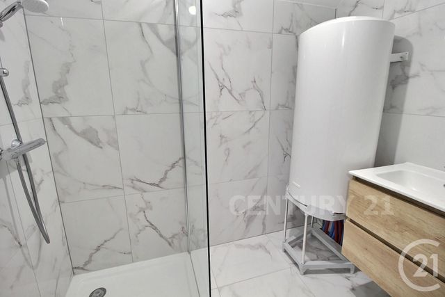 Appartement &agrave; louer - 4 pi&egrave;ces - 77,56 m2 - Macheren - 57 - LORRAINE