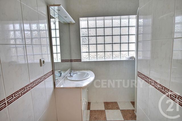 Appartement F5 &agrave; vendre - 5 pi&egrave;ces - 142,74 m2 - St Avold - 57 - LORRAINE