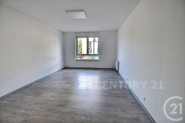 Appartement &agrave; louer - 3 pi&egrave;ces - 78,51 m2 - Freyming Merlebach - 57 - LORRAINE