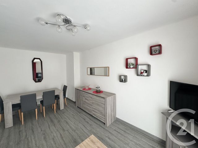 Appartement T3 &agrave; louer - 3 pi&egrave;ces - 50,46 m2 - Marseille - 13004 - PROVENCE-ALPES-COTE-D-AZUR