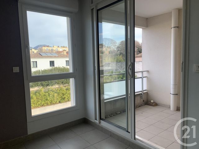 Appartement T2 &agrave; louer - 2 pi&egrave;ces - 47,36 m2 - Marseille - 13009 - PROVENCE-ALPES-COTE-D-AZUR