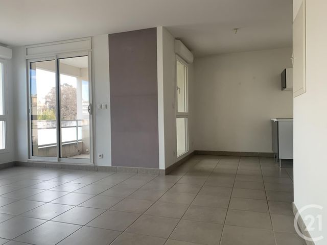 Appartement T2 &agrave; louer - 2 pi&egrave;ces - 47,36 m2 - Marseille - 13009 - PROVENCE-ALPES-COTE-D-AZUR