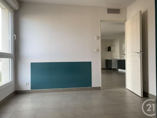 Appartement T2 &agrave; louer - 2 pi&egrave;ces - 47,36 m2 - Marseille - 13009 - PROVENCE-ALPES-COTE-D-AZUR