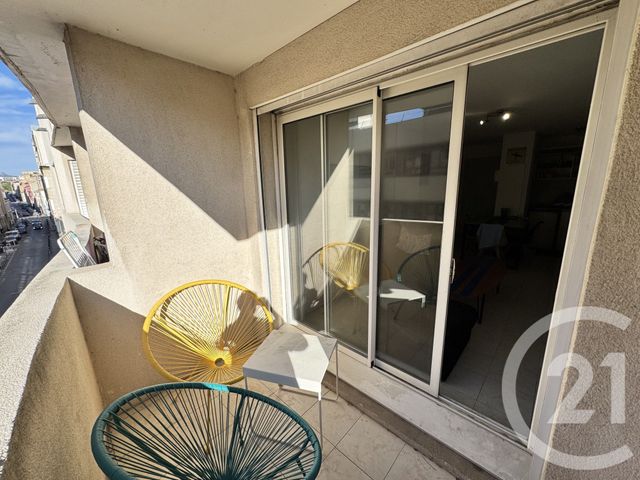 Appartement T2 &agrave; louer - 2 pi&egrave;ces - 34,54 m2 - Marseille - 13008 - PROVENCE-ALPES-COTE-D-AZUR