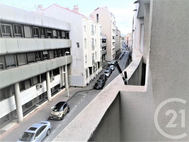 Appartement T2 &agrave; louer - 2 pi&egrave;ces - 34,54 m2 - Marseille - 13008 - PROVENCE-ALPES-COTE-D-AZUR