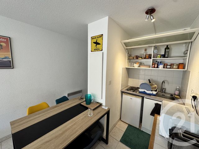 Appartement T2 &agrave; louer - 2 pi&egrave;ces - 34,54 m2 - Marseille - 13008 - PROVENCE-ALPES-COTE-D-AZUR