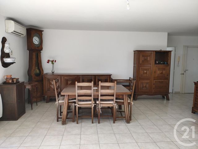 Appartement F5 à vendre - 4 pièces - 111,64 m2 - Marseille - 13013 - PROVENCE-ALPES-COTE-D-AZUR