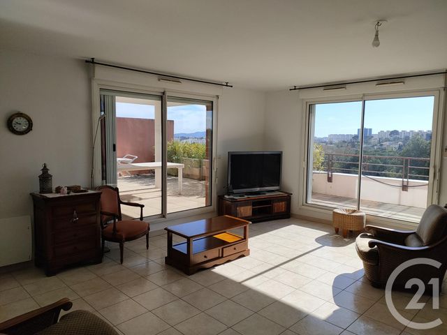 Appartement F5 à vendre - 4 pièces - 111,64 m2 - Marseille - 13013 - PROVENCE-ALPES-COTE-D-AZUR