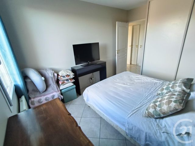 Appartement T4 à vendre - 4 pièces - 94,36 m2 - Marseille - 13011 - PROVENCE-ALPES-COTE-D-AZUR